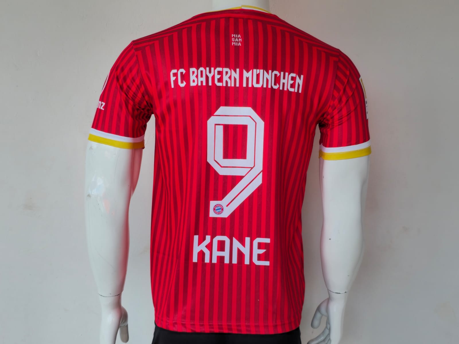 Bayern Munich 26/27 home (KANE) - View 2